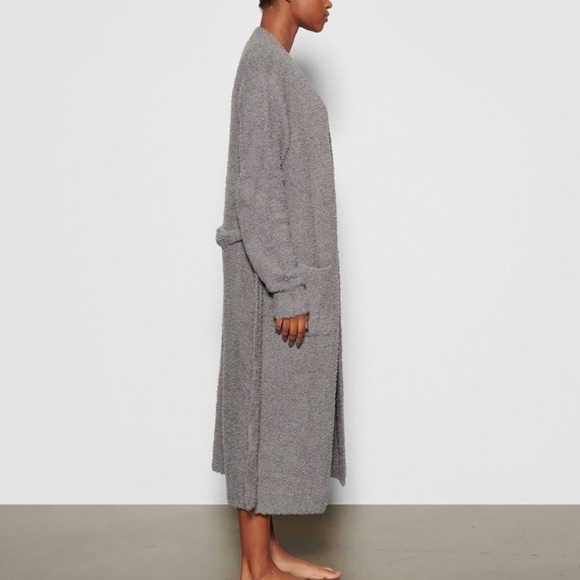 SKIMS Cozy knit soft warm long robe in Smoke - Picture 4 of 9